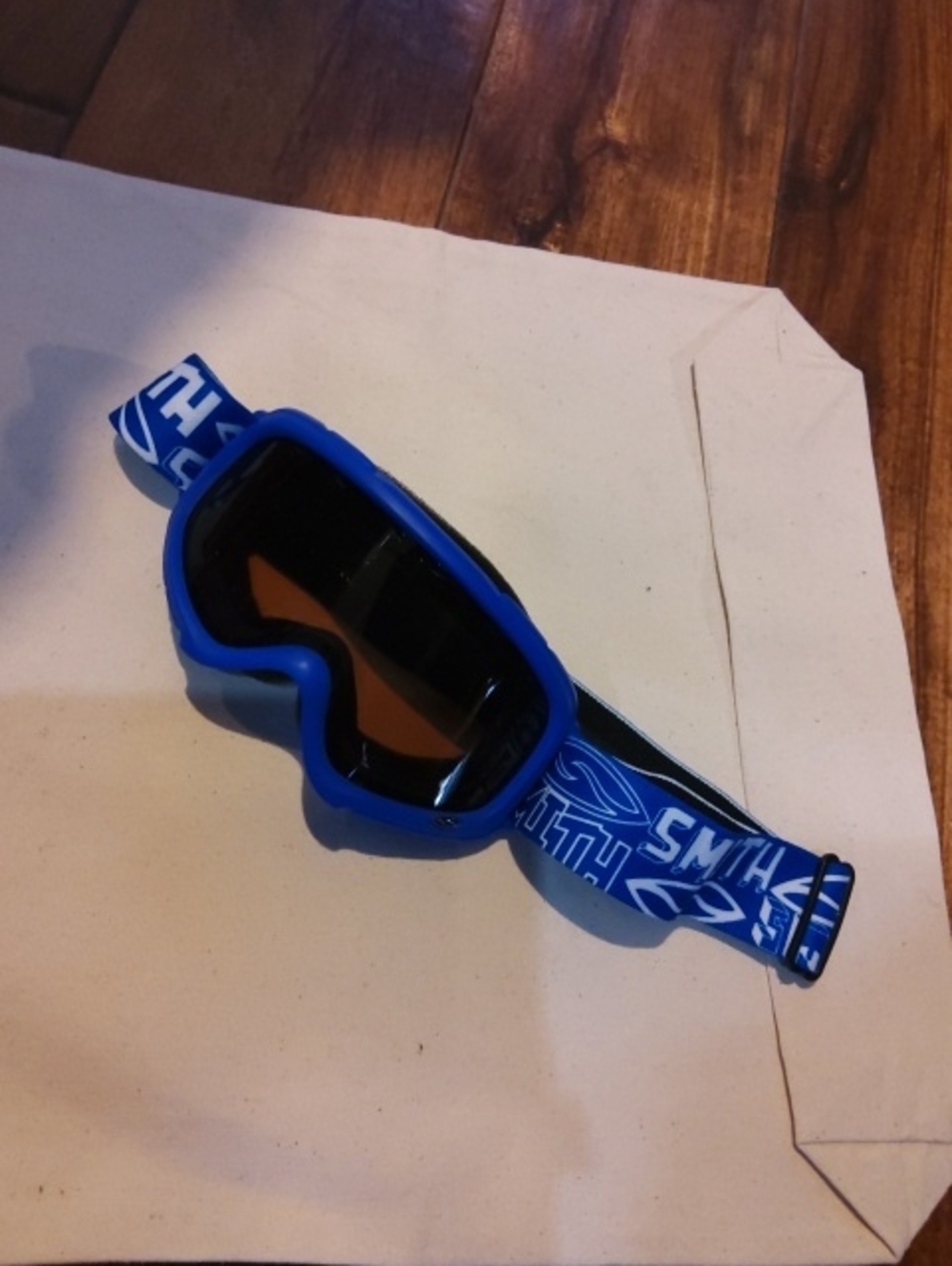 SMITH Kids Blue Ski/Snowboard Goggles with Amber Lens